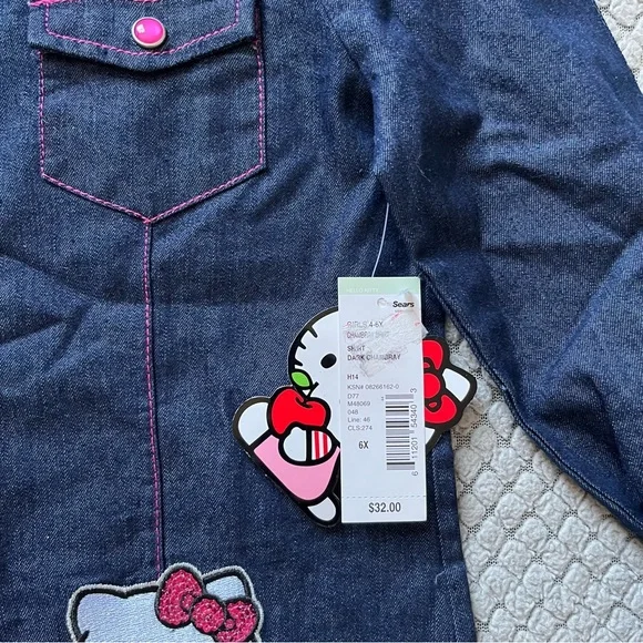 NWT Hello kitty button up - Picture 2 of 10